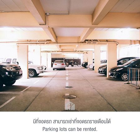 Golden House @ On-Nut Station Motel Bangkok Exterior photo