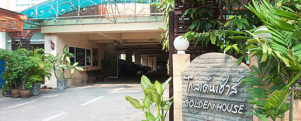 Golden House @ On-Nut Station Motel Bangkok Exterior photo